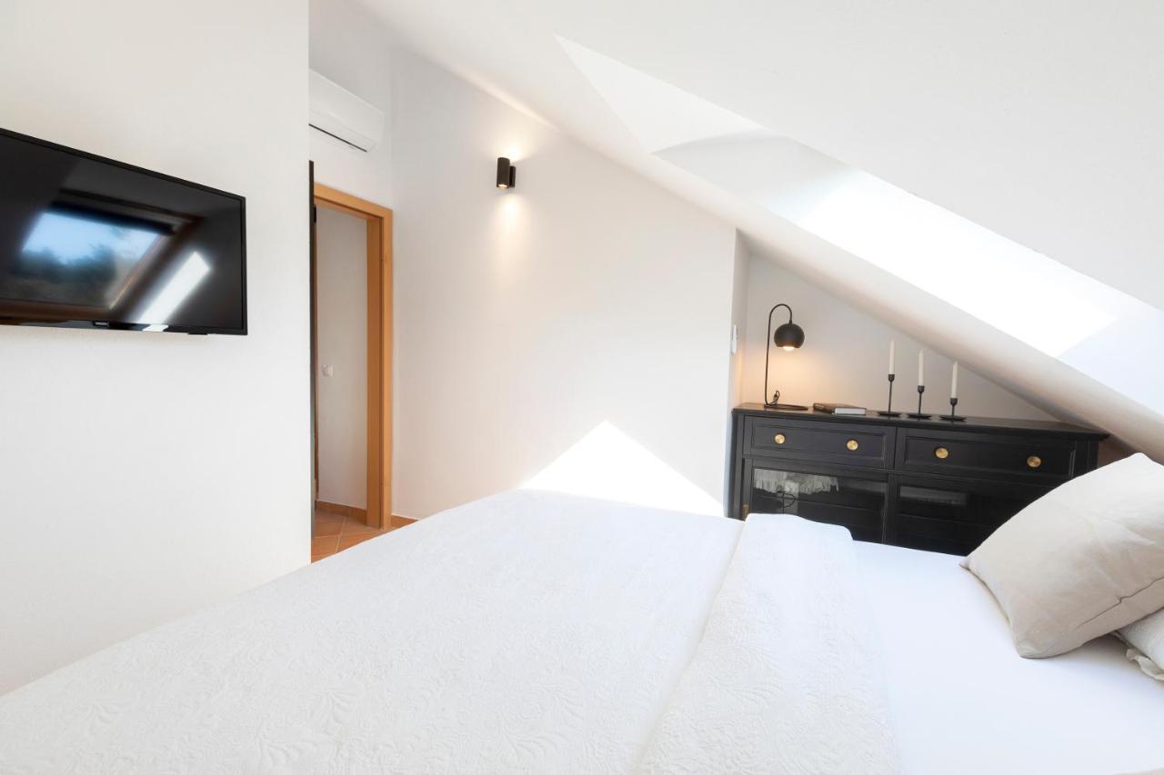Apartman Luri Sutivan Dış mekan fotoğraf